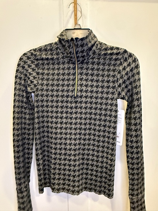 RHONE Other - Women’s Rhone XS Grey Houndstooth Quarter-Zip Sweater